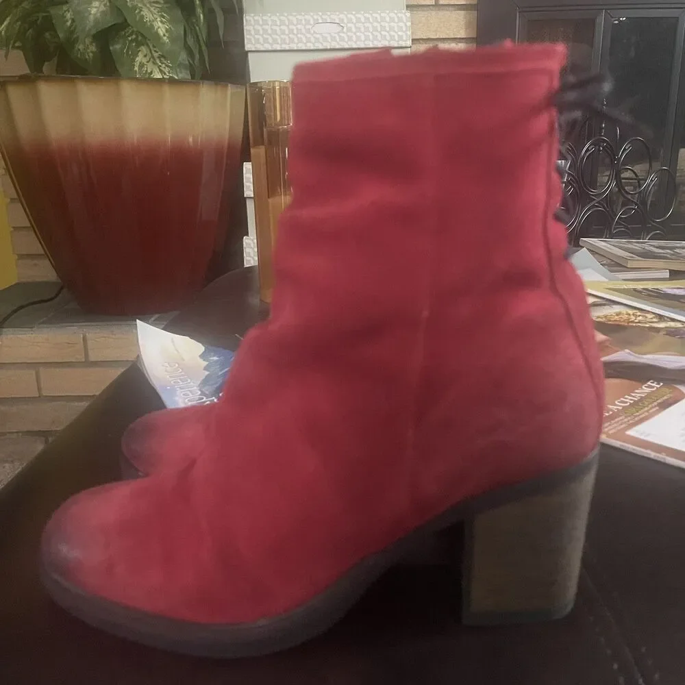 Bos & Co. Women's Dark Red Grunge Suede Booties Size 37 US 6.5